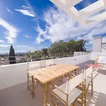 Pent-house On The Golden Mile
