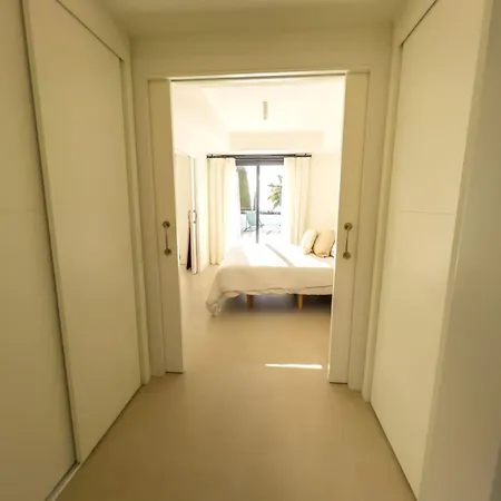 아파트 Pent-house On The Golden Mile