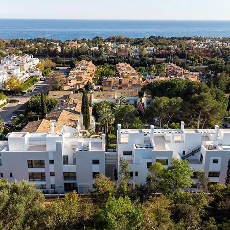 Pent-house On The Golden Mile