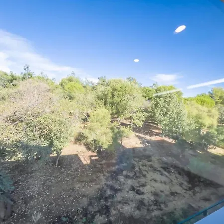 Pent-house On The Golden Mile