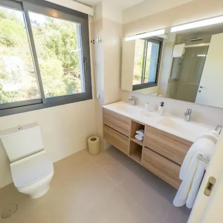 아파트 Pent-house On The Golden Mile