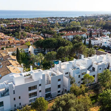 Pent-house On The Golden Mile Apartmán