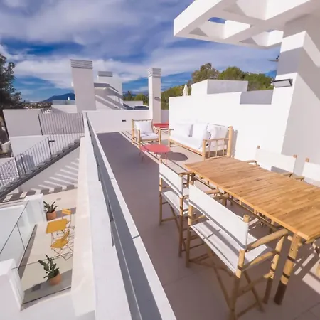 Pent-house On The Golden Mile 公寓 马尔韦利亚