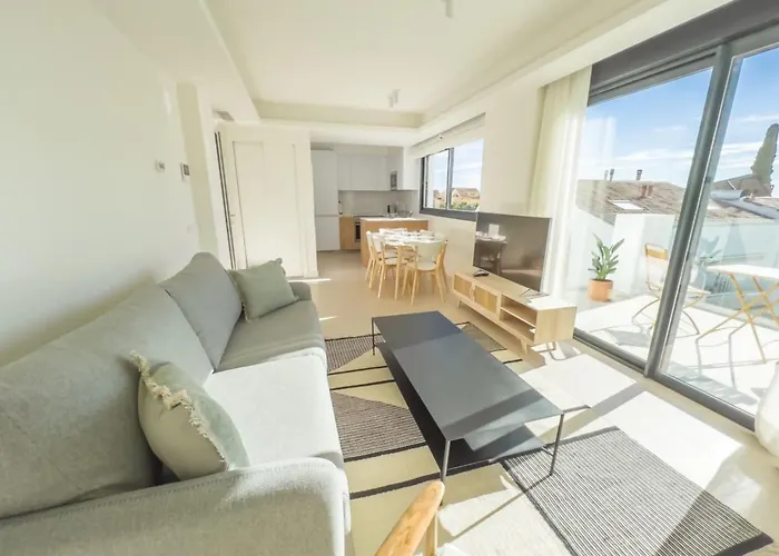 Pent-house On The Golden Mile Apartament