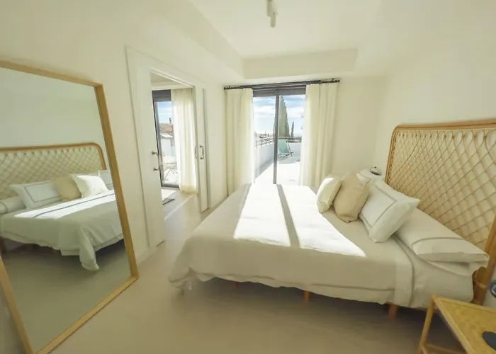 Pent-house On The Golden Mile Apartament *